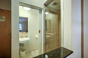 Road Lodge Germiston Lake