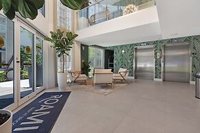 Roami at Habitat Brickell