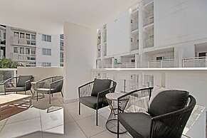 Roami at Habitat Brickell