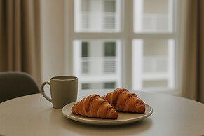 Roami at Habitat Brickell