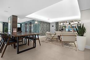 Roami at Habitat Brickell