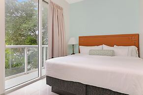 Roami at Habitat Brickell