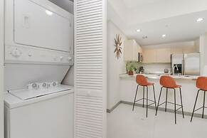 Roami at Habitat Brickell