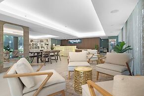 Roami at Habitat Brickell