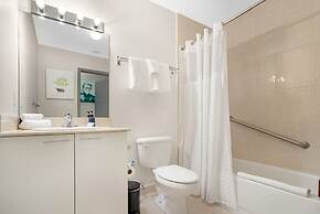 Roami at Habitat Brickell