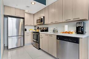 Roami at Habitat Brickell