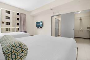 Roami at Habitat Brickell