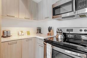 Roami at Habitat Brickell