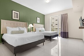 Roami at Habitat Brickell