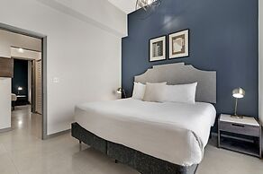 Roami at Habitat Brickell