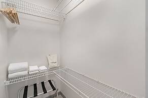 Roami at Habitat Brickell