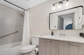 Roami at Habitat Brickell