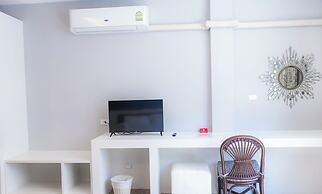 The Blue Pearl Kata Hotel