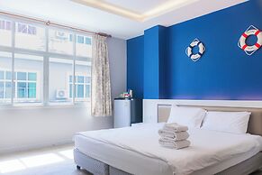The Blue Pearl Kata Hotel
