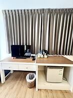 The Blue Pearl Kata Hotel