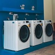 The Blue Pearl Kata Hotel