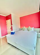 The Blue Pearl Kata Hotel