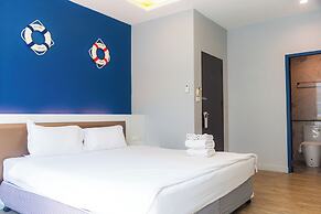 The Blue Pearl Kata Hotel