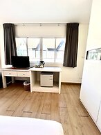 The Blue Pearl Kata Hotel