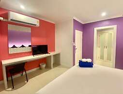 The Blue Pearl Kata Hotel