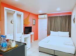 The Blue Pearl Kata Hotel