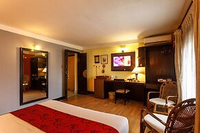 Ambassador Garden Home