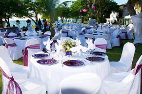 Royal Decameron Indigo - All Inclusive