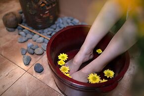 Hanoi Garden Hotel & Spa