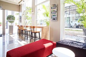 Red Planet Manila Aseana City