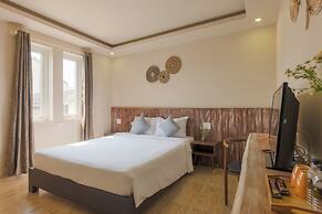 Vaia Hoi An Boutique Hotel