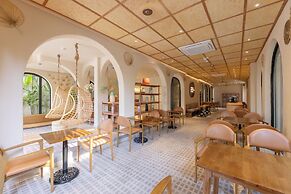 Vaia Hoi An Boutique Hotel