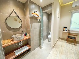 Vaia Hoi An Boutique Hotel