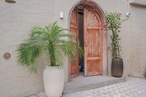 Vaia Hoi An Boutique Hotel