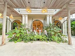 Vaia Hoi An Boutique Hotel