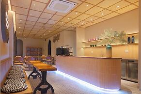 Vaia Hoi An Boutique Hotel