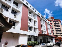 OYO 979 Hua Kuok Inn