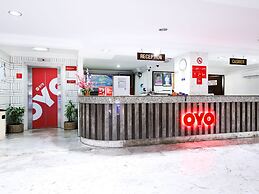 OYO 979 Hua Kuok Inn