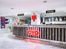 OYO 979 Hua Kuok Inn