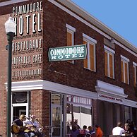 Commodore Hotel & Café