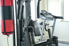 City Bay Palace Hotel