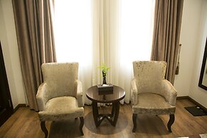 City Bay Palace Hotel