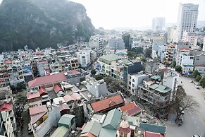 City Bay Palace Hotel