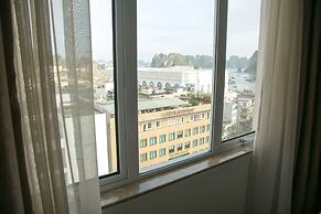 City Bay Palace Hotel