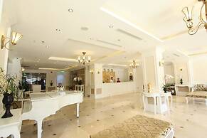 City Bay Palace Hotel