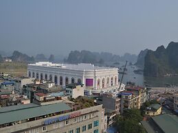 City Bay Palace Hotel