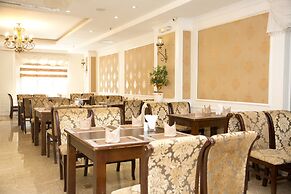 City Bay Palace Hotel