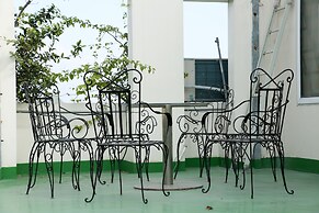 City Bay Palace Hotel