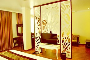 City Bay Palace Hotel