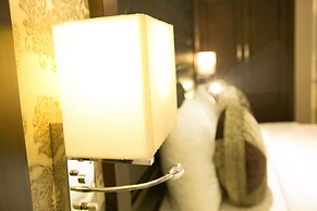 City Bay Palace Hotel