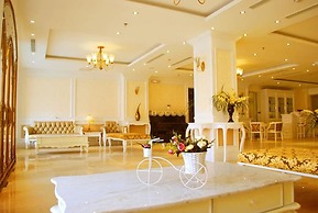 City Bay Palace Hotel